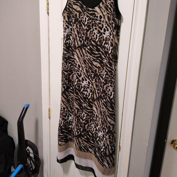 Brochure sleeveless dress, multi color, size petite - Picture 1 of 5